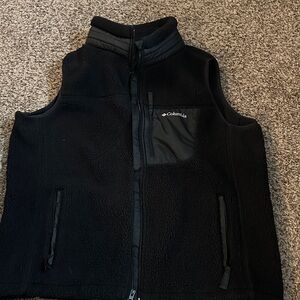 Columbia Women’s Black Fleece Vest